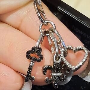 AUTHENTIC SOLID 10K WHITE GOLD GENUINE DIAMONDS 💎 Black & WHITE CHARM NECKLACE